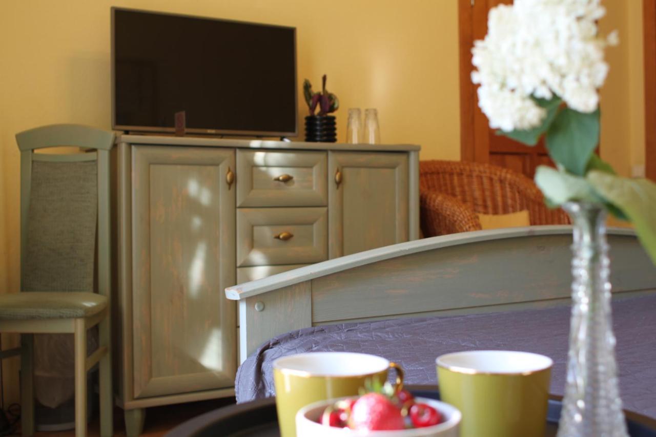 Sunflower B&B Kiev Bagian luar foto